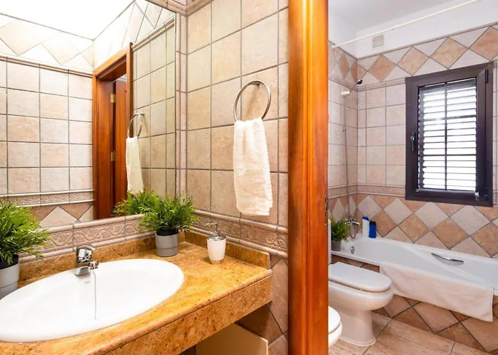 Emerita By Playa Blanca (Lanzarote)